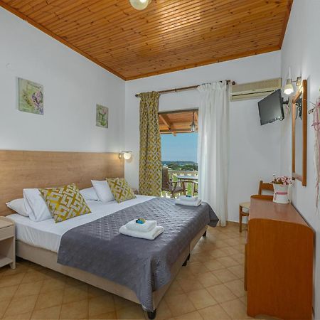 Villa Kapnisi Vasilikos  Luaran gambar