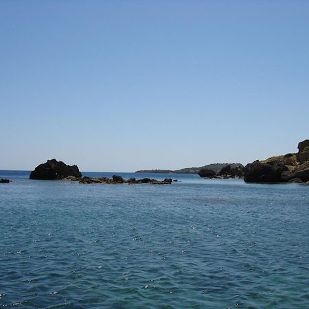 Villa Kapnisi Vasilikos  Luaran gambar