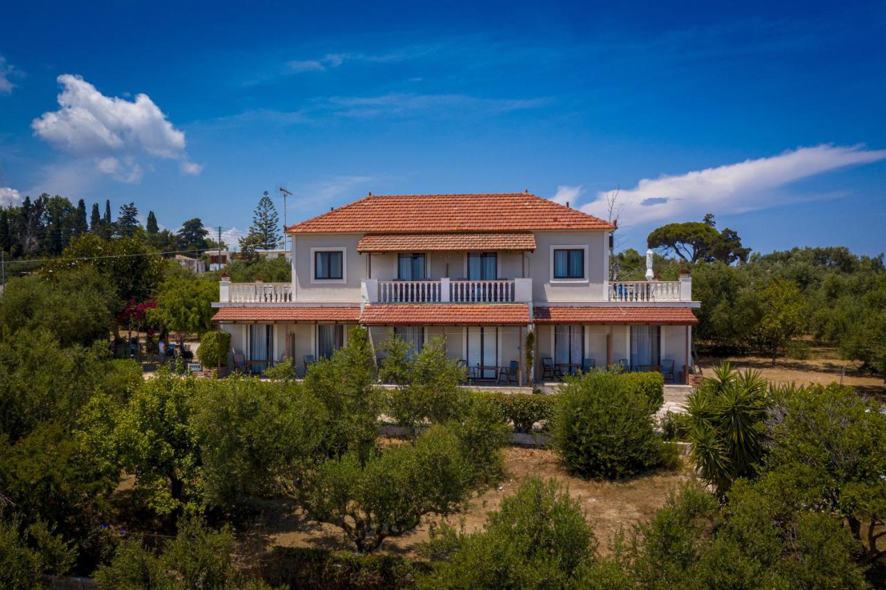 Villa Kapnisi Vasilikos  Luaran gambar