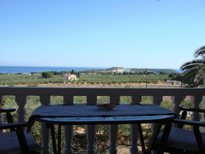 Villa Kapnisi Vasilikos  Luaran gambar