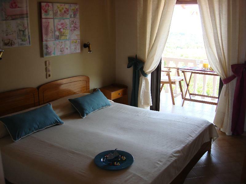 Villa Kapnisi Vasilikos  Luaran gambar