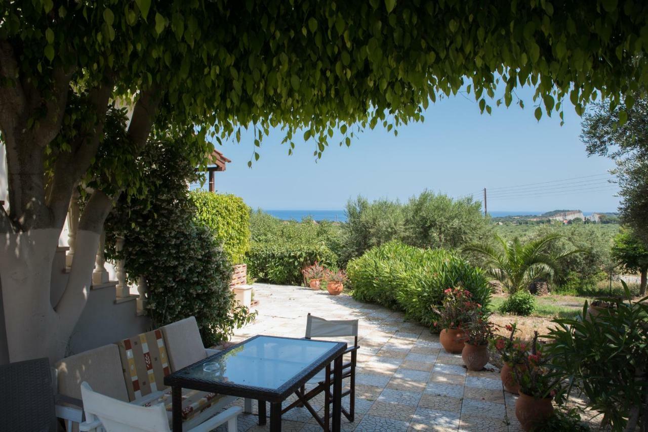 Villa Kapnisi Vasilikos  Luaran gambar