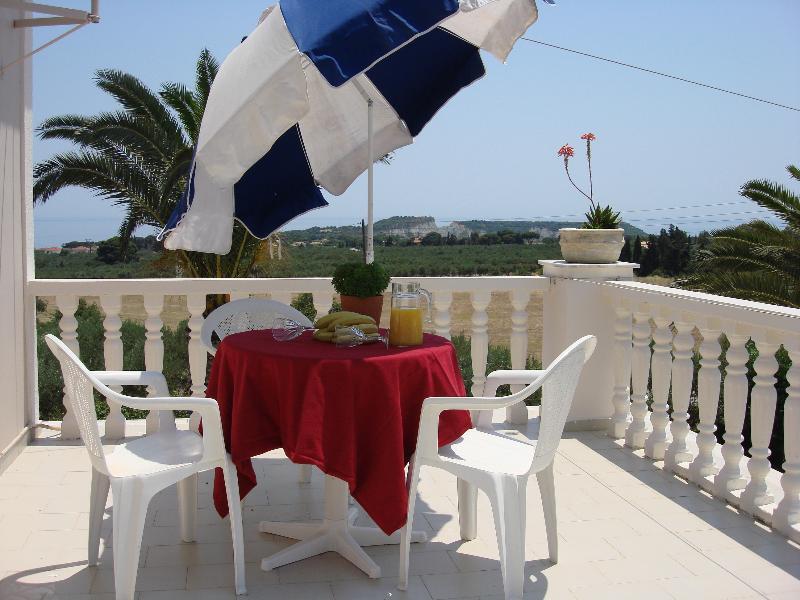 Villa Kapnisi Vasilikos  Luaran gambar